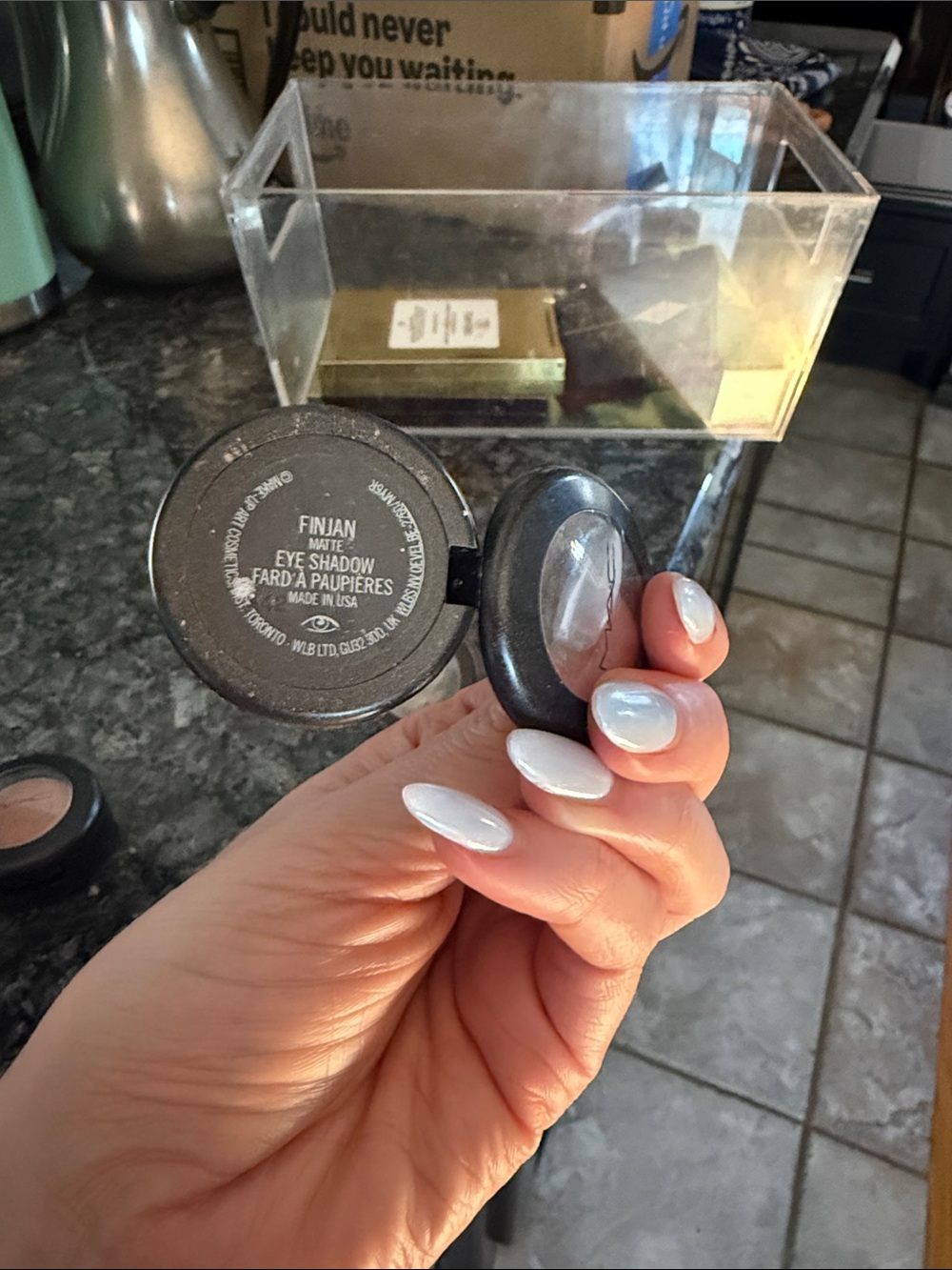 Three MAC Cosmetics Single Eyeshadows - Peach, Warm Tan & Soft Beige - Picture 3 of 4